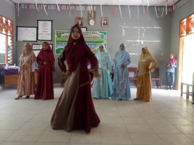 Lomba Peragaan Busana 6