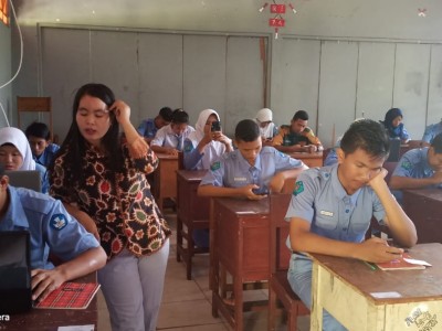 SMKN 8 PALANGKARAYA LAKSANAKAN PAS Ganji 2019 4