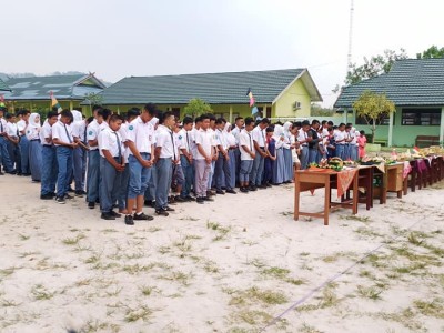 HUT KE 12 SMK NEGERI 8 PALANGKA RAYA