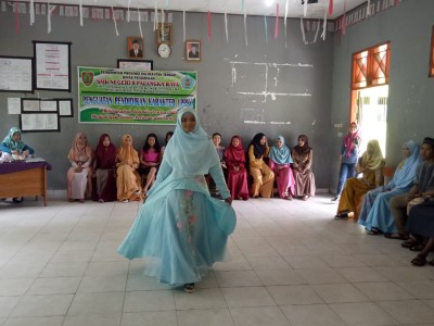 Lomba Peragaan Busana 4