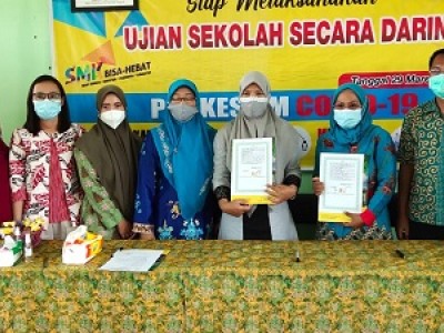 Penandatanganan MoU SMKN 8 Palangka Raya dan IAIN Palangka Raya