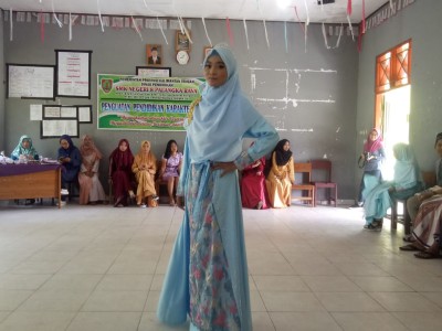 Lomba Peragaan Busana 7