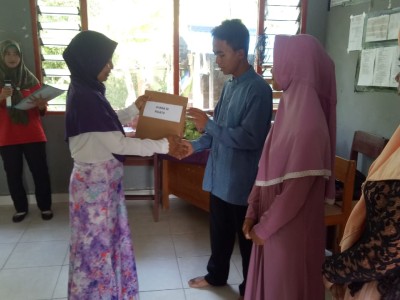 Pembagian Hadiah 40