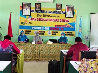 Penandatanganan MoU SMKN 8 Palangka Raya dan IAIN Palangka Raya